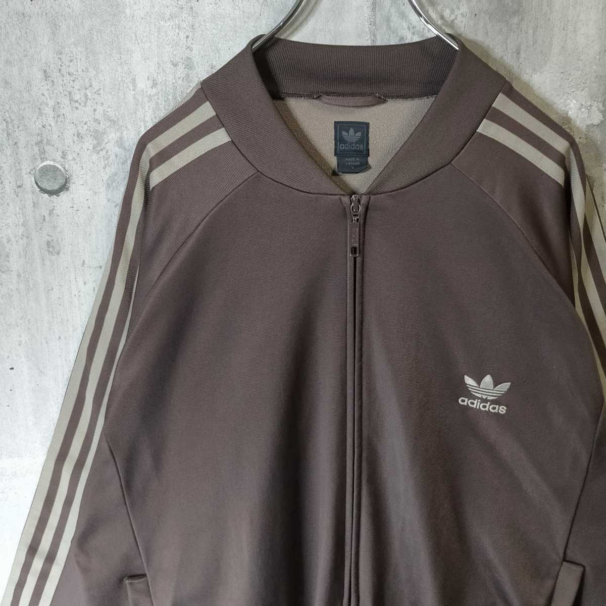 在原みゆ紀 5XL adidas アディダス ブラウン ベージュ 茶 Brown Beige