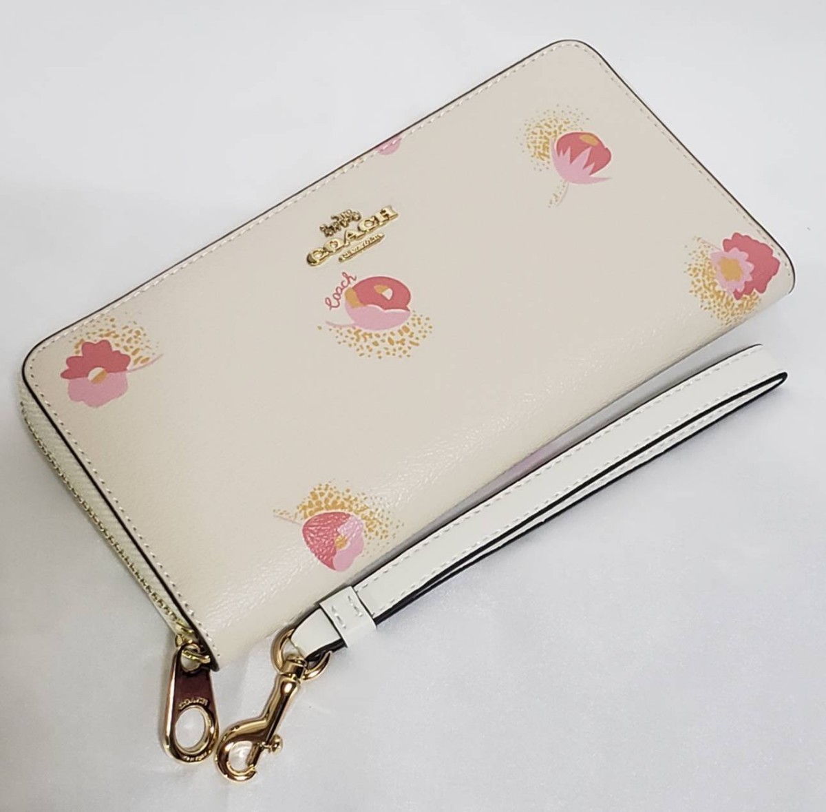 ☆コーチ COACH☆ ポピー フローラル プリント 長財布 ストラップ付き C6046 箱有り - apsmo.edu.au ☆コーチ COACH☆ ポピー フローラル プリント 長財布 ストラップ付き C6046 箱有り - apsmo.edu.au