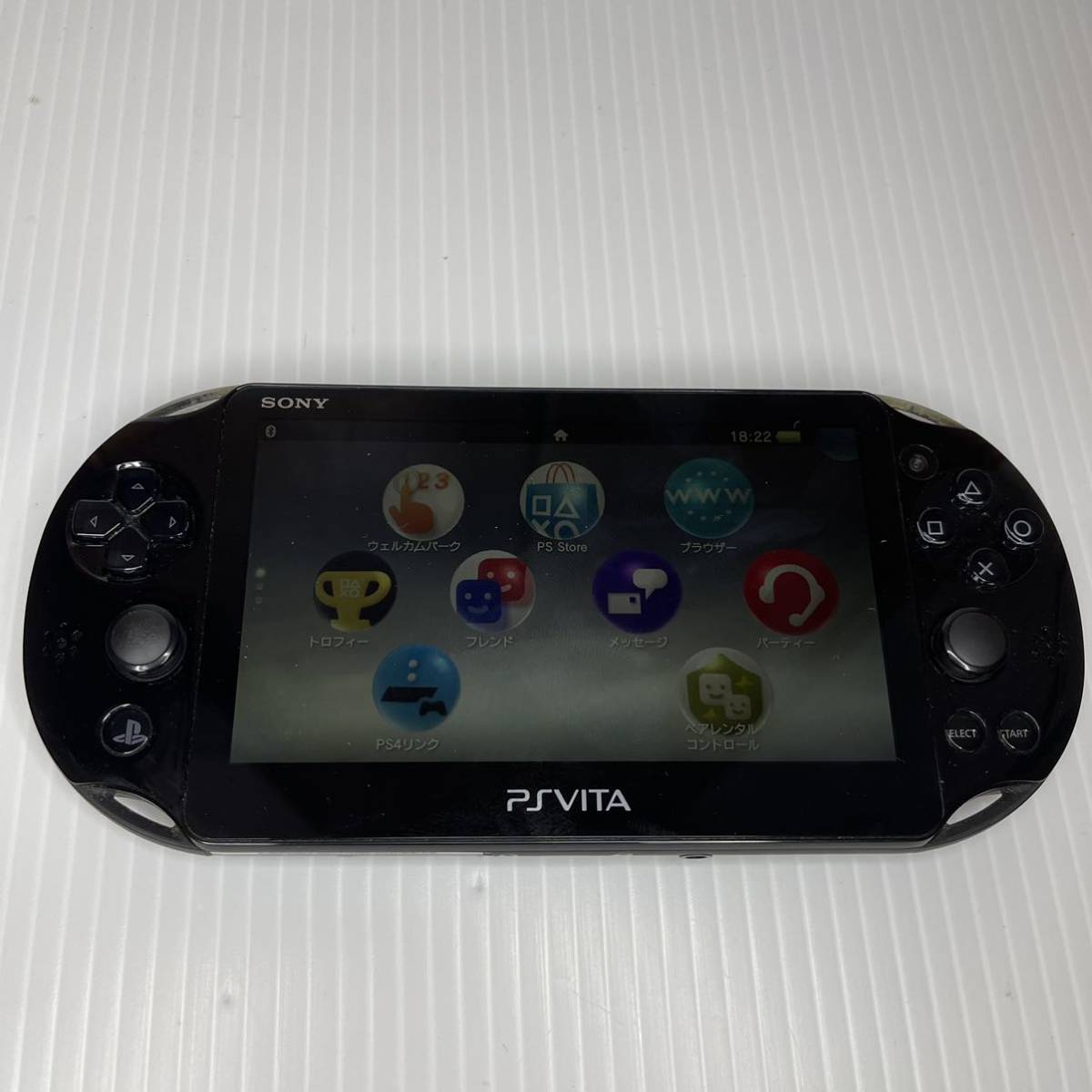 美品 SONY PS Vita PCH-2000 ブラック 64GBメモリーカード 充電器付き