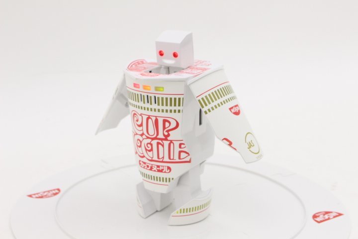 即納!最大半額!】 非売品 日清 カップヌードル40周年記念 カップ 原価 非売品☆ 日清 カップヌードル40周年記念 カップヌードル ロボタイマー 当選品 ノベルティグッズ