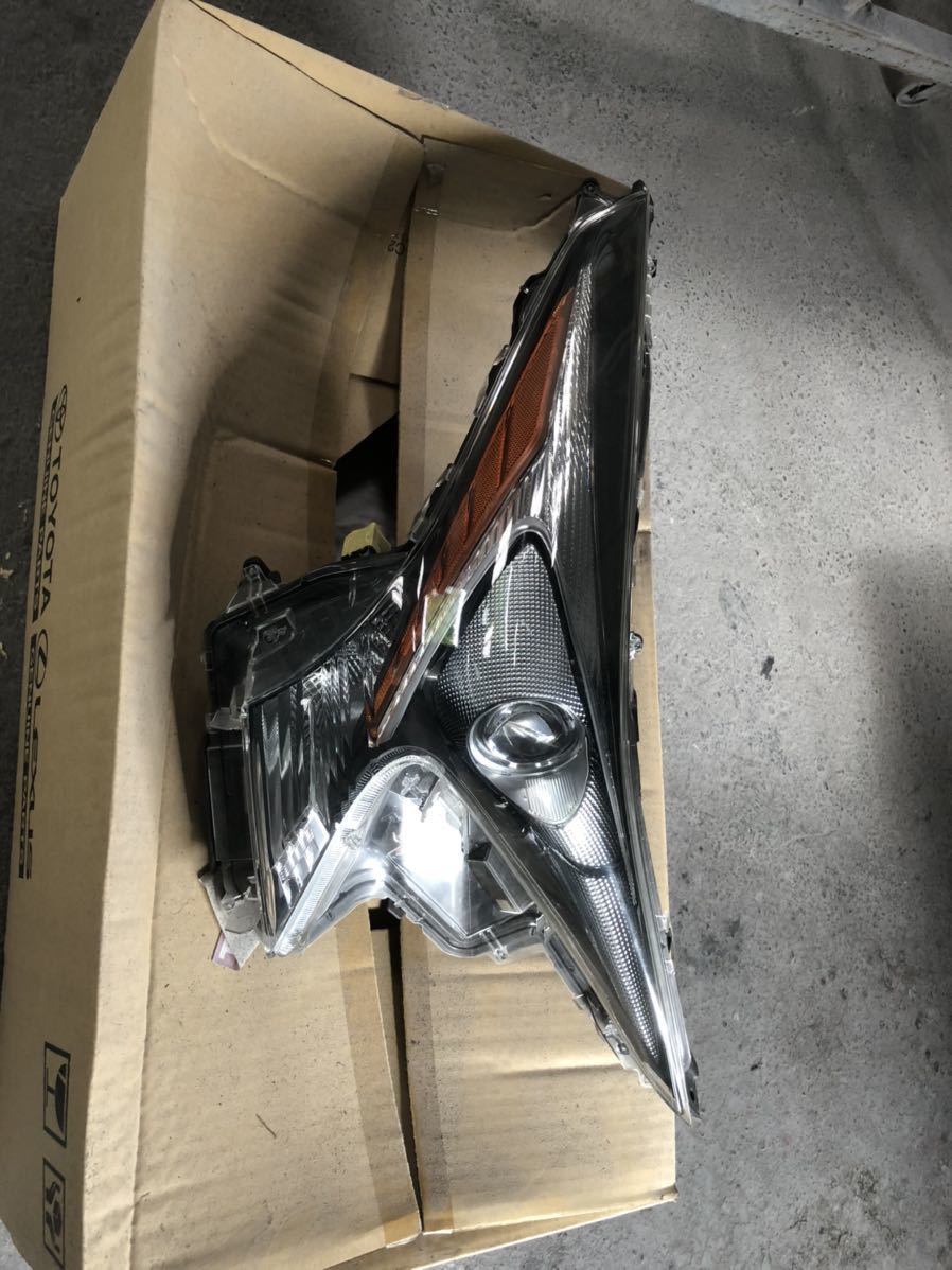プリウス ZVW50 右ヘッドライト LED ジャンク stas.co.ao