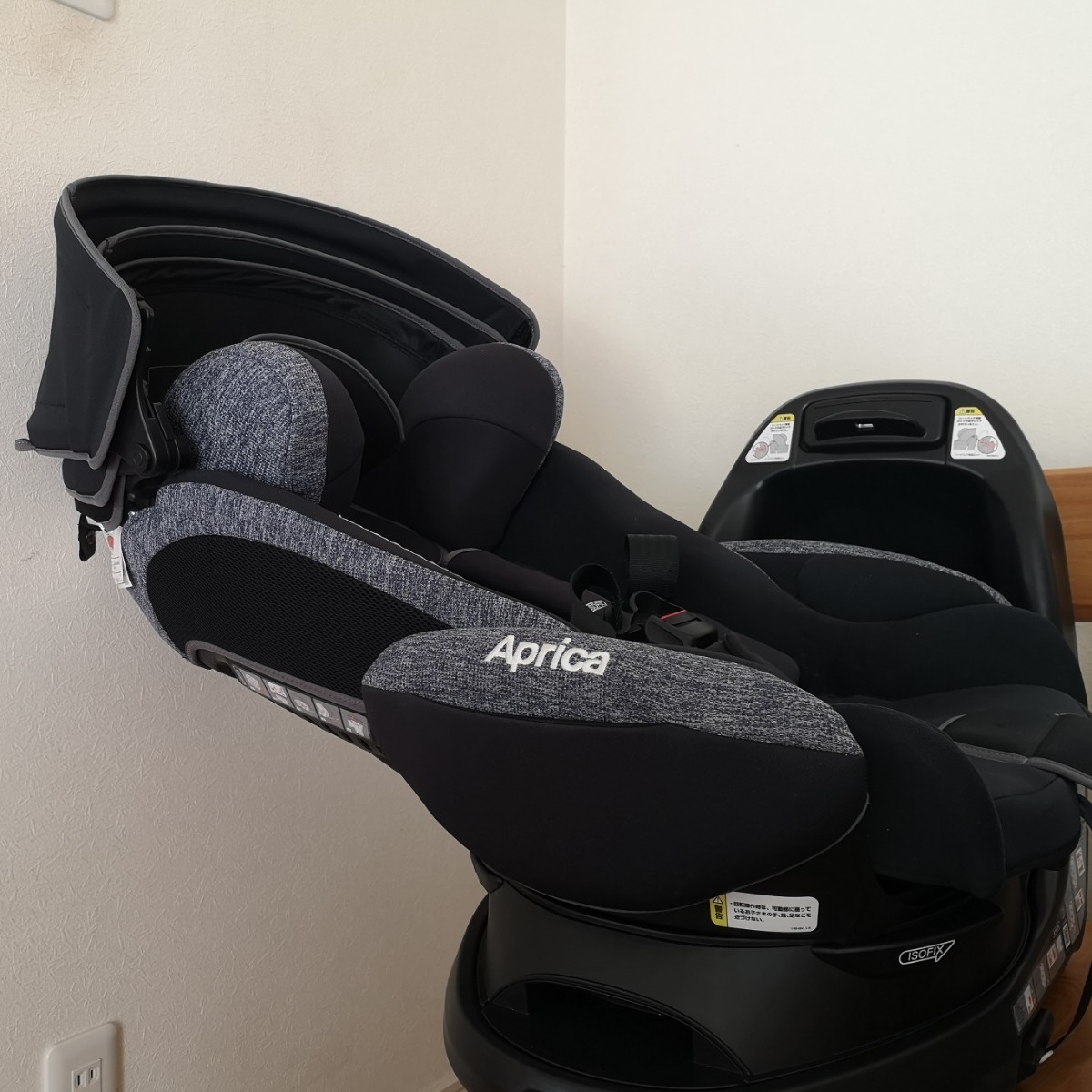 極美品】高級アップリカ フラディアグロウ ISOFIX AC ブラックストーン