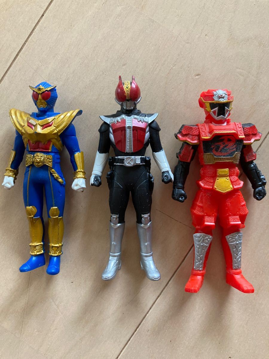 仮面ライダー 戦隊シリーズ 戦隊ヒーロー ソフビ まとめ売り大量 仮面ライダー 戦隊シリーズ 戦隊ヒーロー ソフビ まとめ売り大量