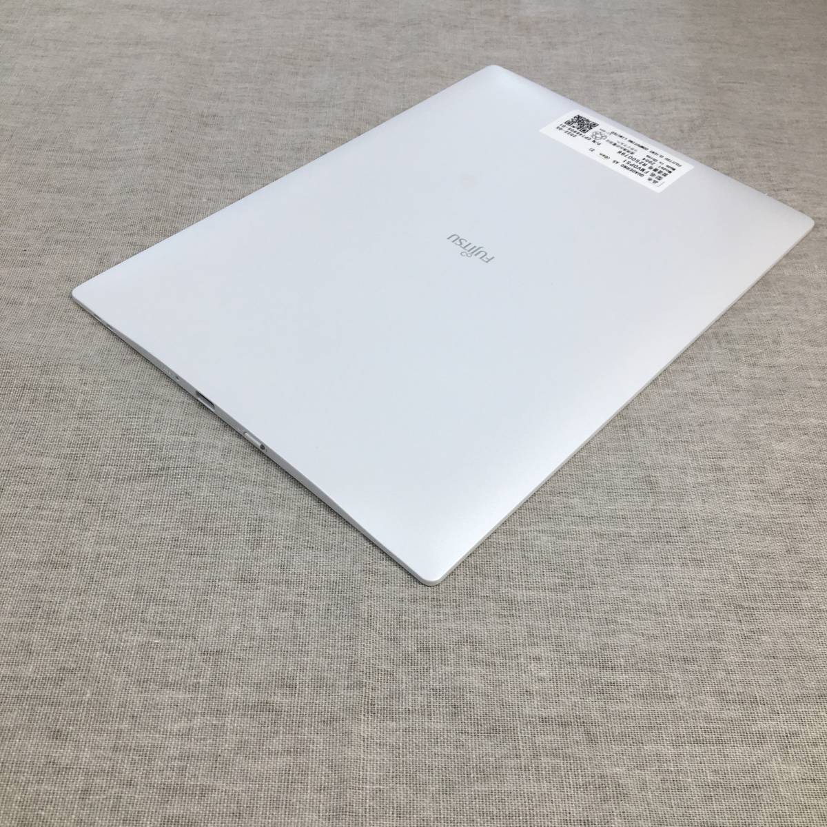 現状品　富士通 10.3型フレキシブル電子ペーパー QUADERNO A5サイズ / FMVDP51 ホワイト