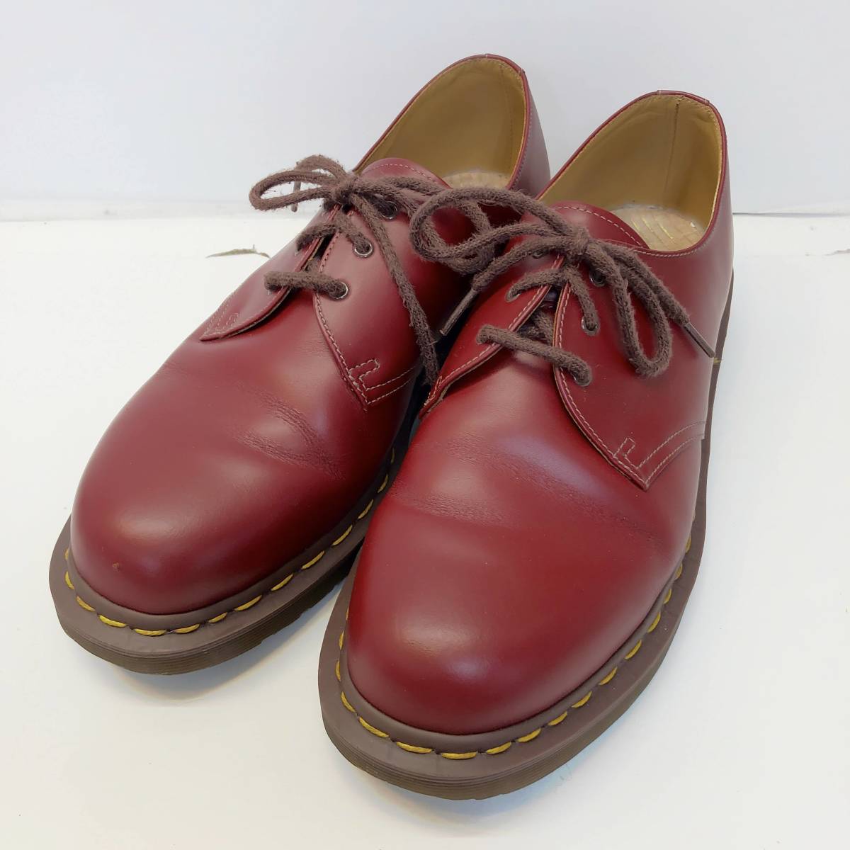 イギリス製 ドクターマーチン 3ホール チェリーレッド UK9 Dr.Martens パソコン Dr.martens 3ホールシューズ 28cm タイガー 虎 ローファー/革靴