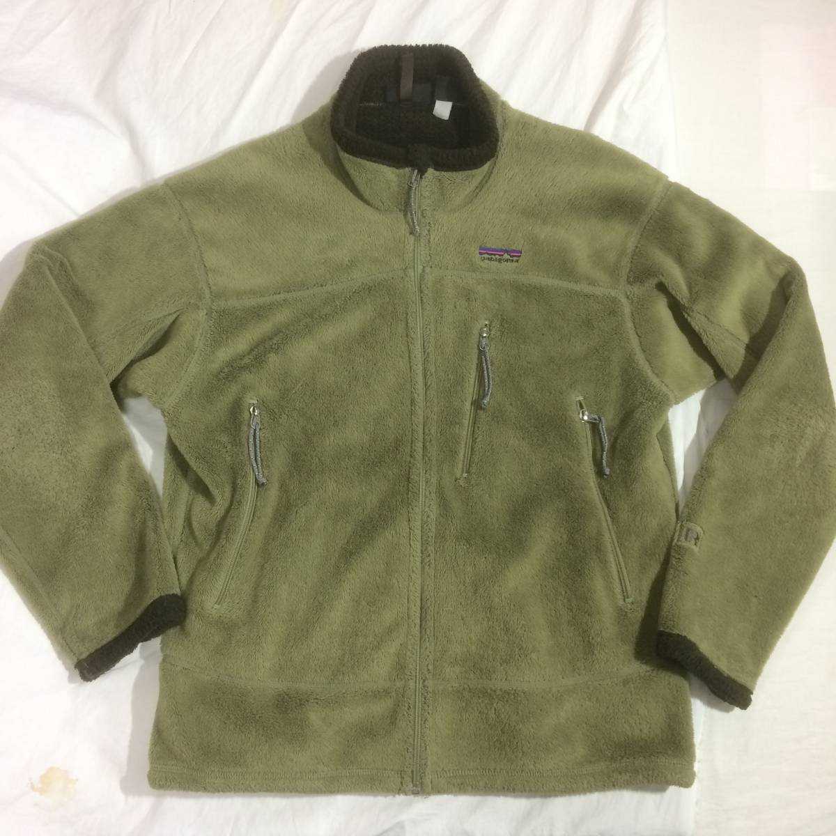 パタゴニア R4 patagonia 防風 フリース ジャケット フィールドグリーン レギュレーター POLARTEC field green L usa 刺繍 logo _画像1