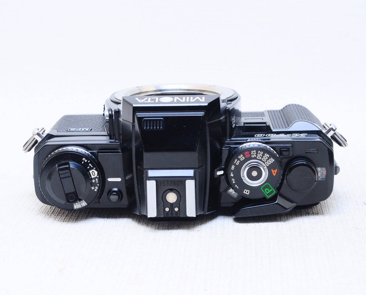 MINOLTA (NEW) X-700 完動品 レンズセット - www.sellov.com ウクライナ緊迫で 実写済 MINOLTA X-700 新品フィルム電池付 フィルムカメラ