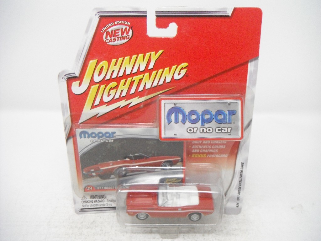 ■ JOHNNY LIGHTNIGジョニーライトニング MOPAR OR NO CAR 1/64 1971 DODGE CHALLENGER CONV. ダッジ チャレンジャー ミニカー_画像1