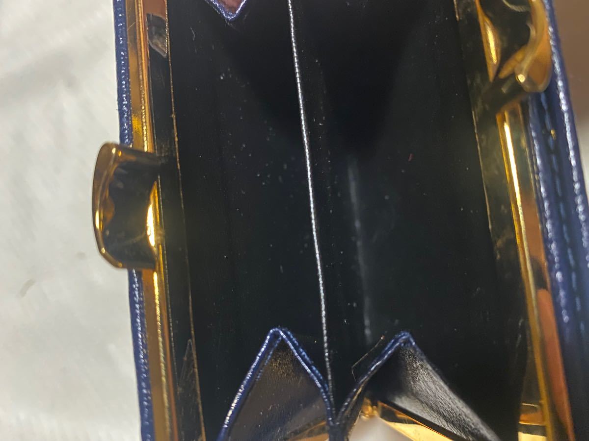 新品未使用!【GIVENCHY/ジバンシー】がま口 折財布 金金具 4Gロゴ