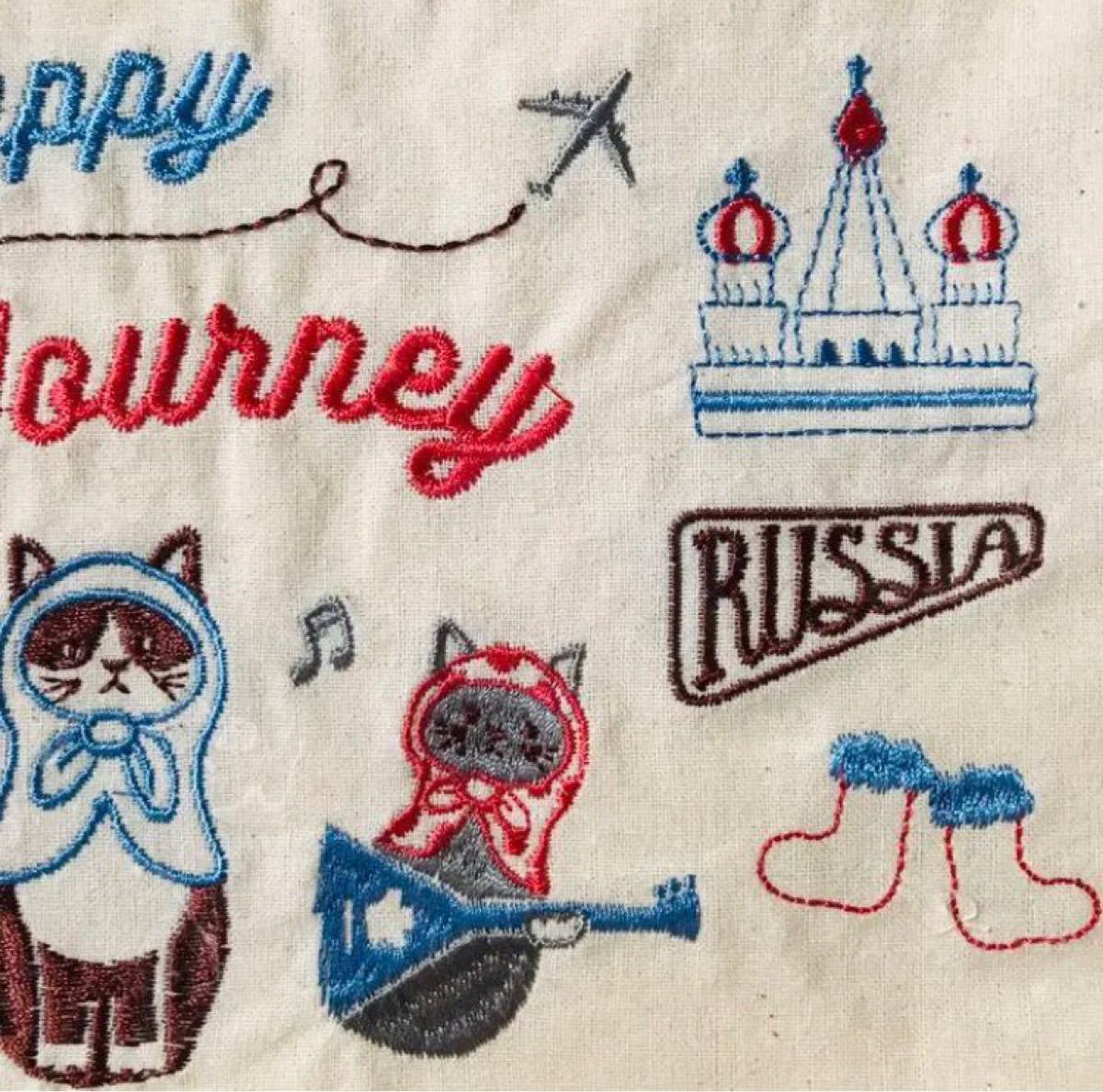 新品 ロシア猫 マトリョーシカの刺繍巾着 大きめサイズ 33×26cm 綿素材 アコーディオン クレムリン 宮殿 きんちゃく