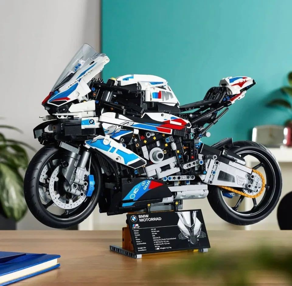 レゴ互換 テクニック BMW M1000 RR 1920pcs/バイク レゴ42130互換