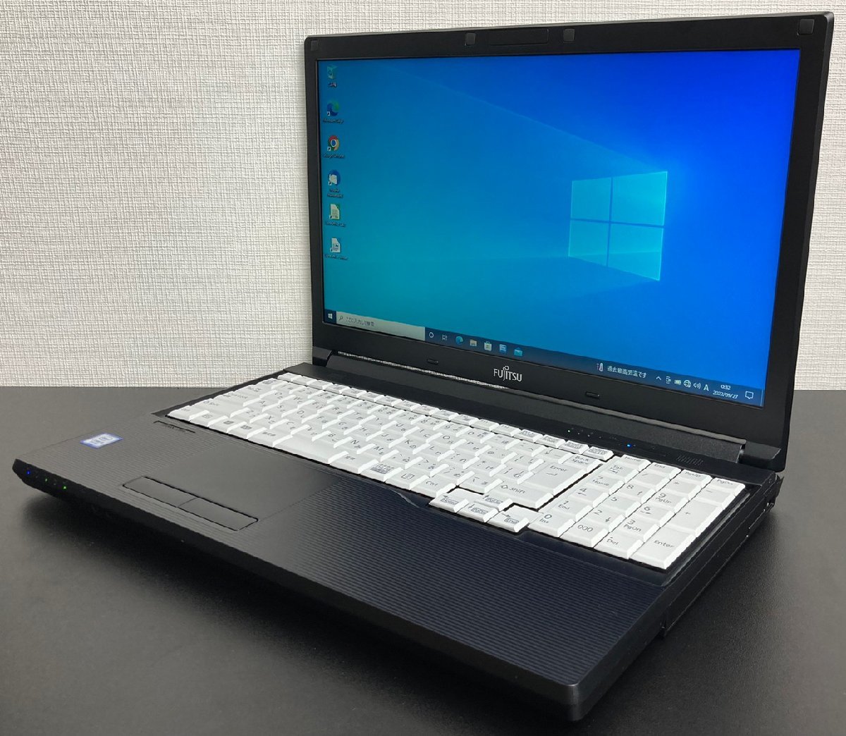 1円~ ○FUJITSU LIFEBOOK A577/S / Core i5 7300U 2.60GHz / メモリ