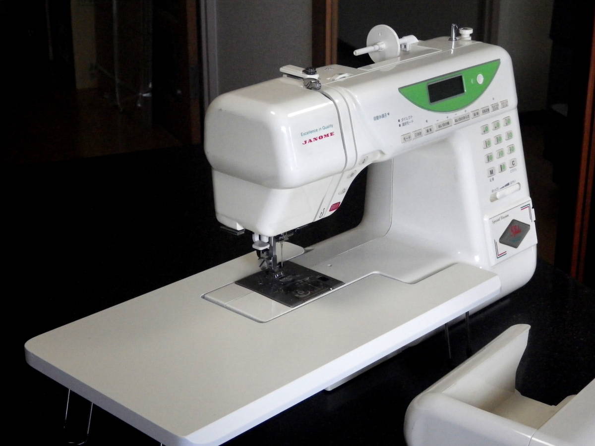美品!ジャノメ Sfida 999SP コンピュータミシン 革 ジーンズ等