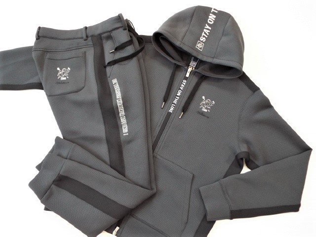 Yahoo!オークション - 超美品 ZOY GOLF ゾーイ / ドビー Yahoo!オークション - 超美品 ZOY GOLF ゾーイ / ドビー