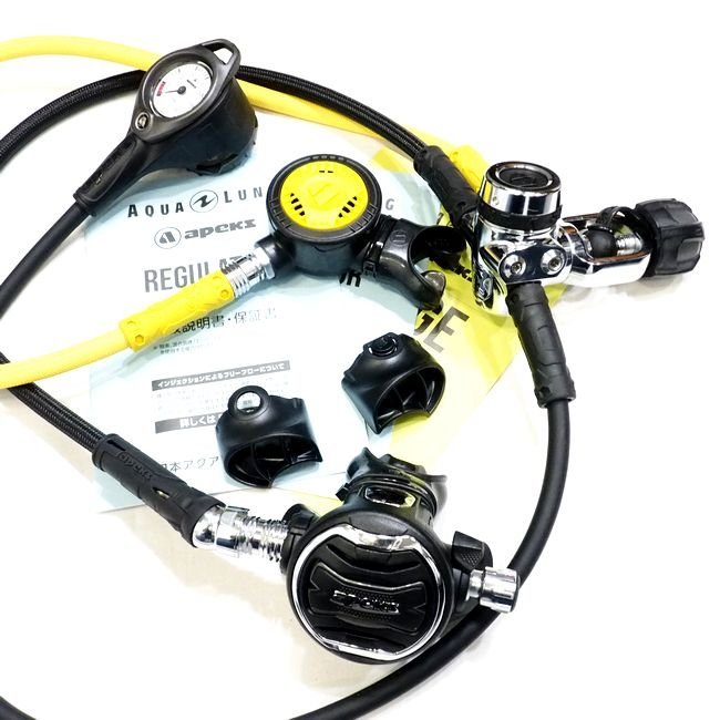 apeks XTX200 レギュレーターセット スイベルフレックス 定価266,000円