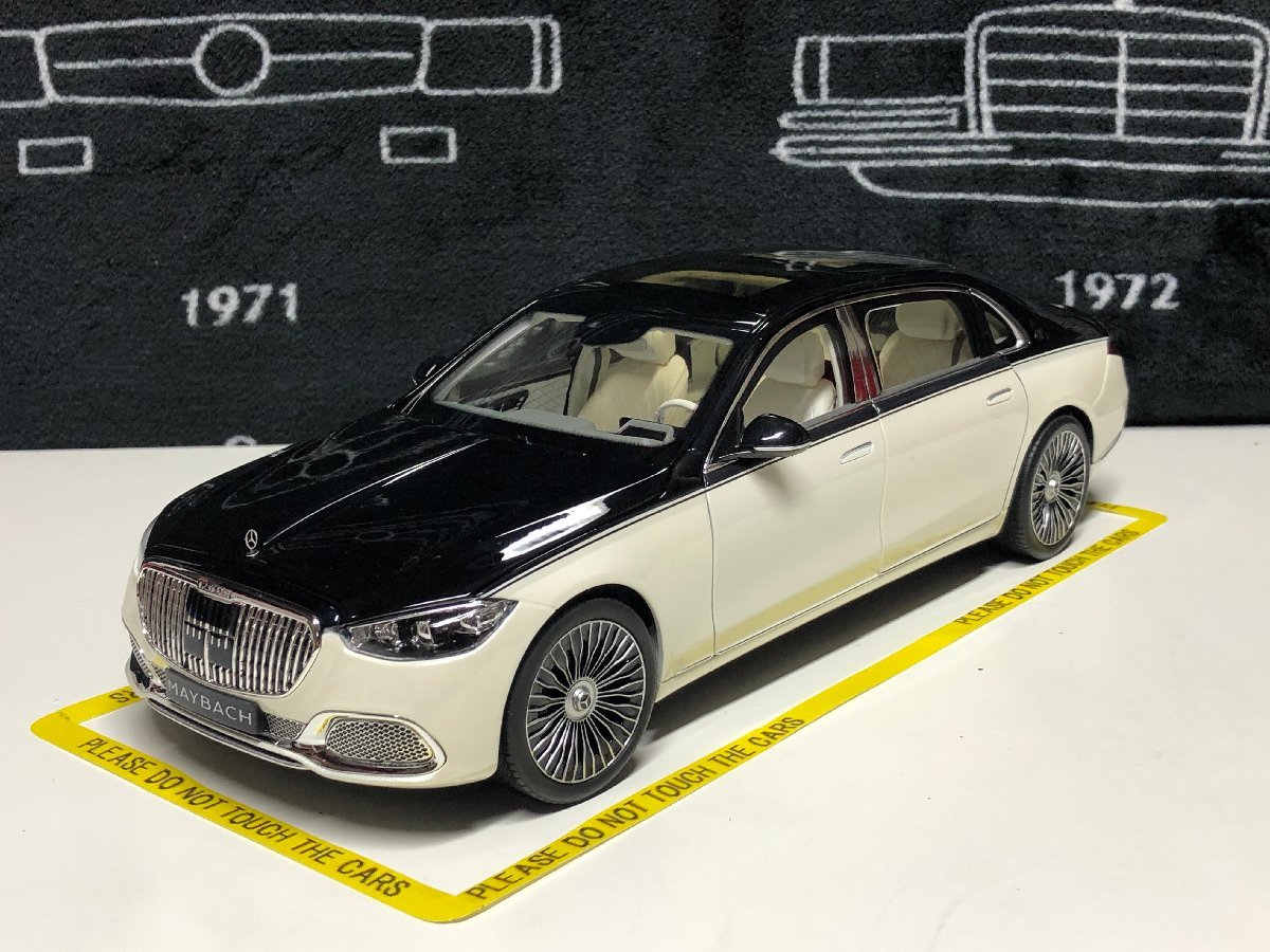 norev 1/18 Mercedes Benz Maybach S 680 4 Matic 2021 diamond white
