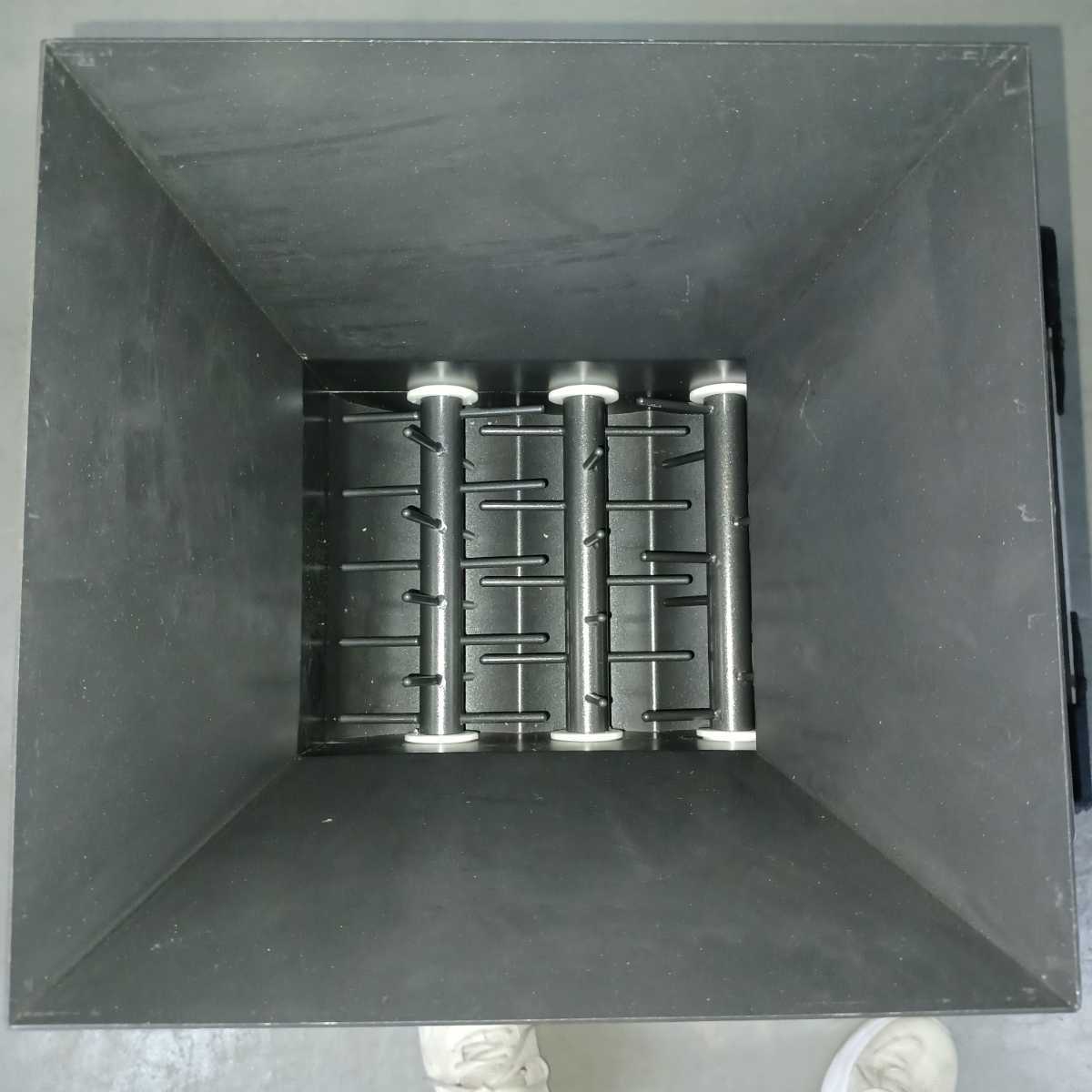 石)【直接引取可】TOMOE 株式会社ともえ 寿司ロボット SSR-2000 石)【直接引取可】TOMOE 株式会社ともえ 寿司ロボット SSR-2000