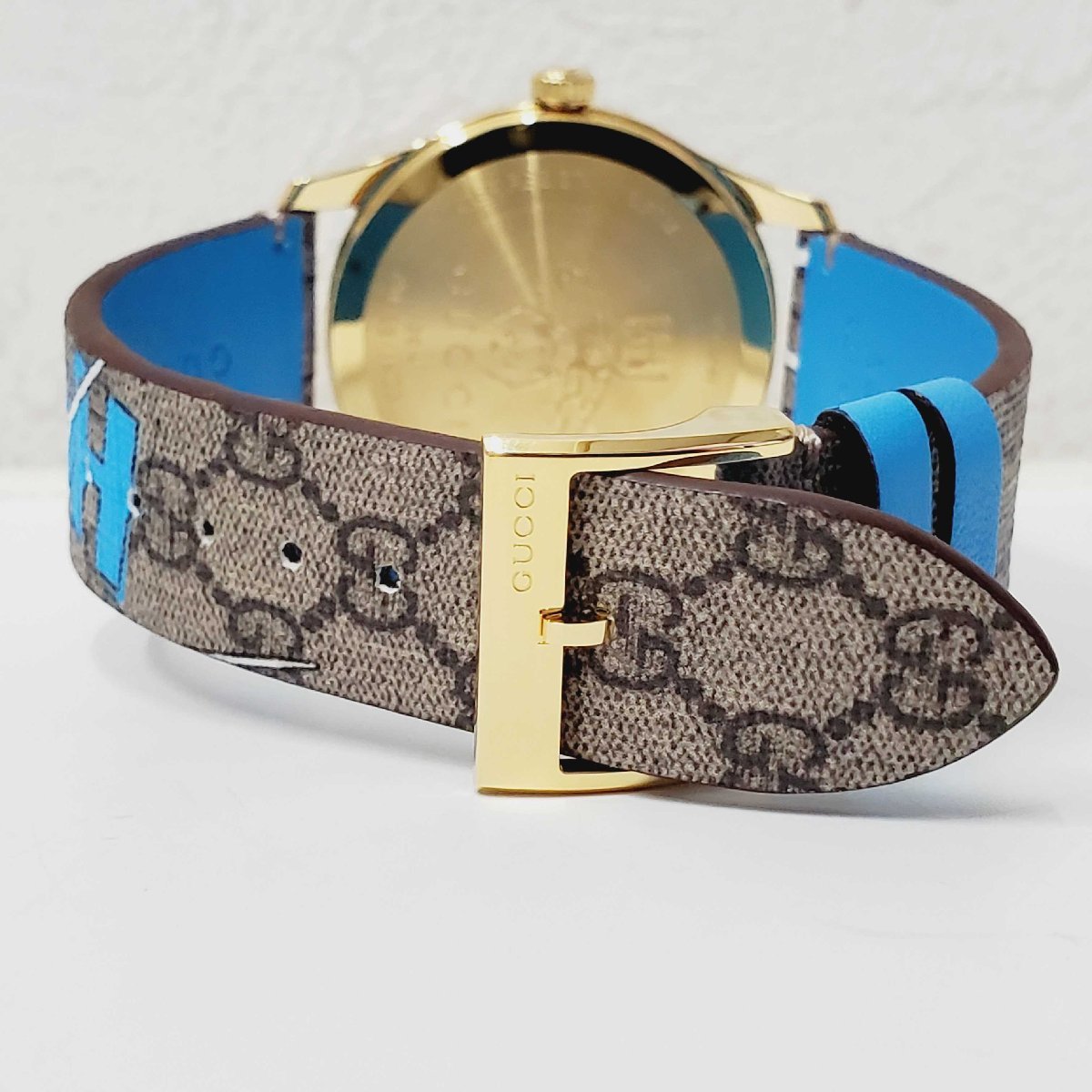 GUCCI グッチ Gタイムレス ディズニーコラボ ドナルド 126.4 YA1264167