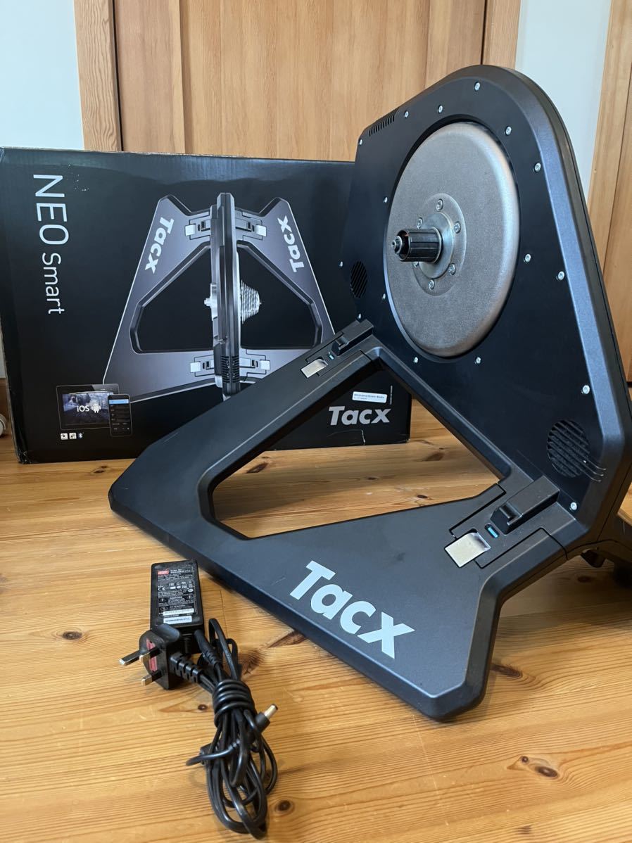 Tacx NEO Smart スマートトレーナー ローラー台 タックス ダイレクト