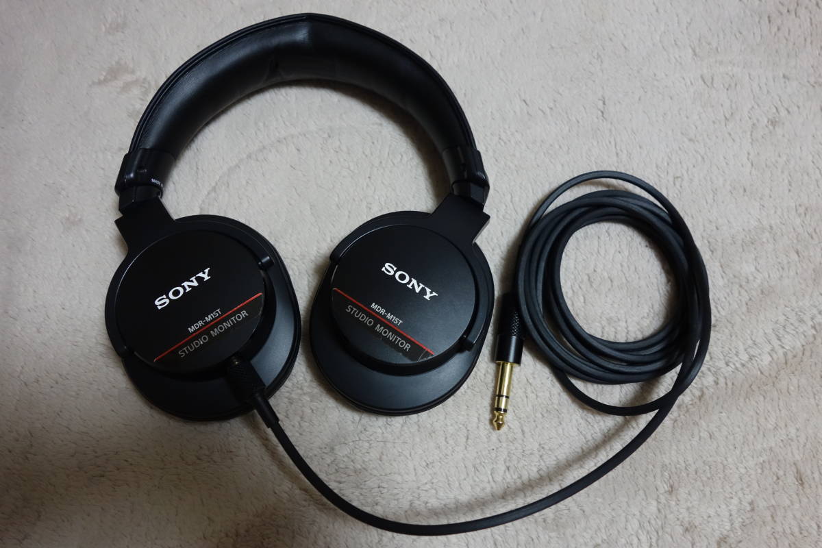 音出ました ハイレゾ モニターヘッドホン MDR-M1ST 業務用 (SONY