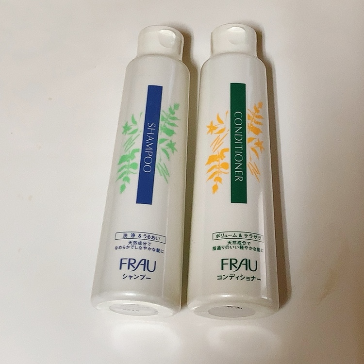 送料無料 即決 未使用★FRAU フラウ シャンプー ＆ コンディショナー 各200ml