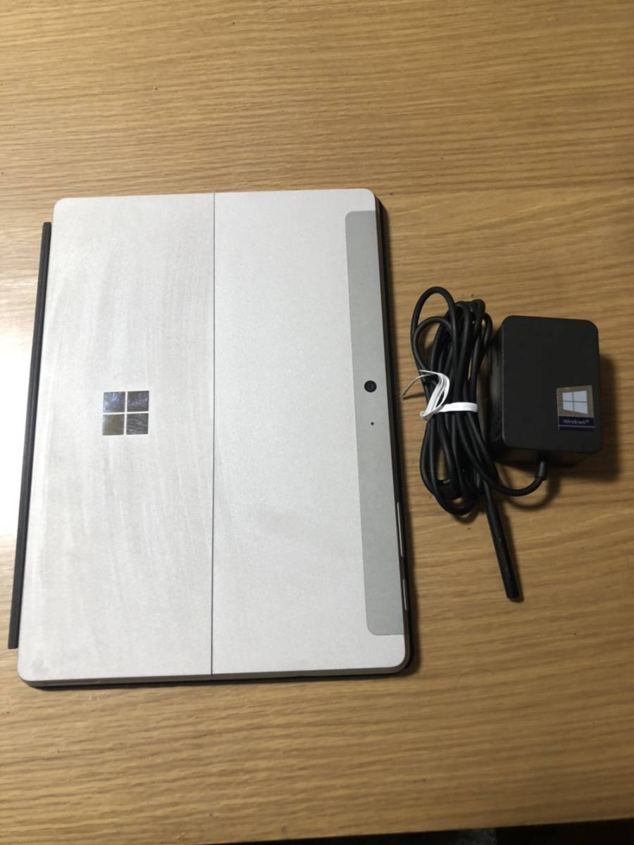 Microsoft 1824 タブレット Surface Go 64GB　4415Y 1.6GHz 4GB _画像1