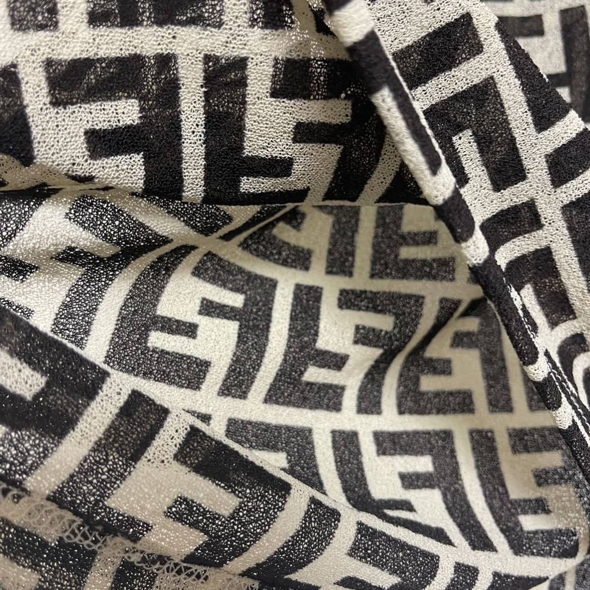 FENDI フェンディジーンズ ズッカ ビンテージTシャツ