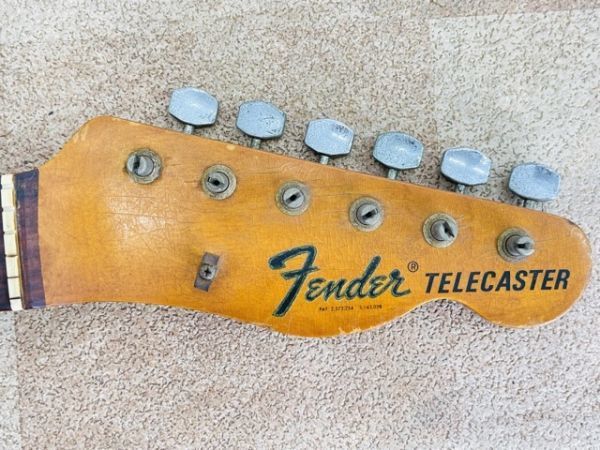 エレキギター 詳細不明 テレキャスターフェンダー Fender ビグスビー ペグ 1968年 Telecaster ハードケース付 ジャンク  ネック/51260