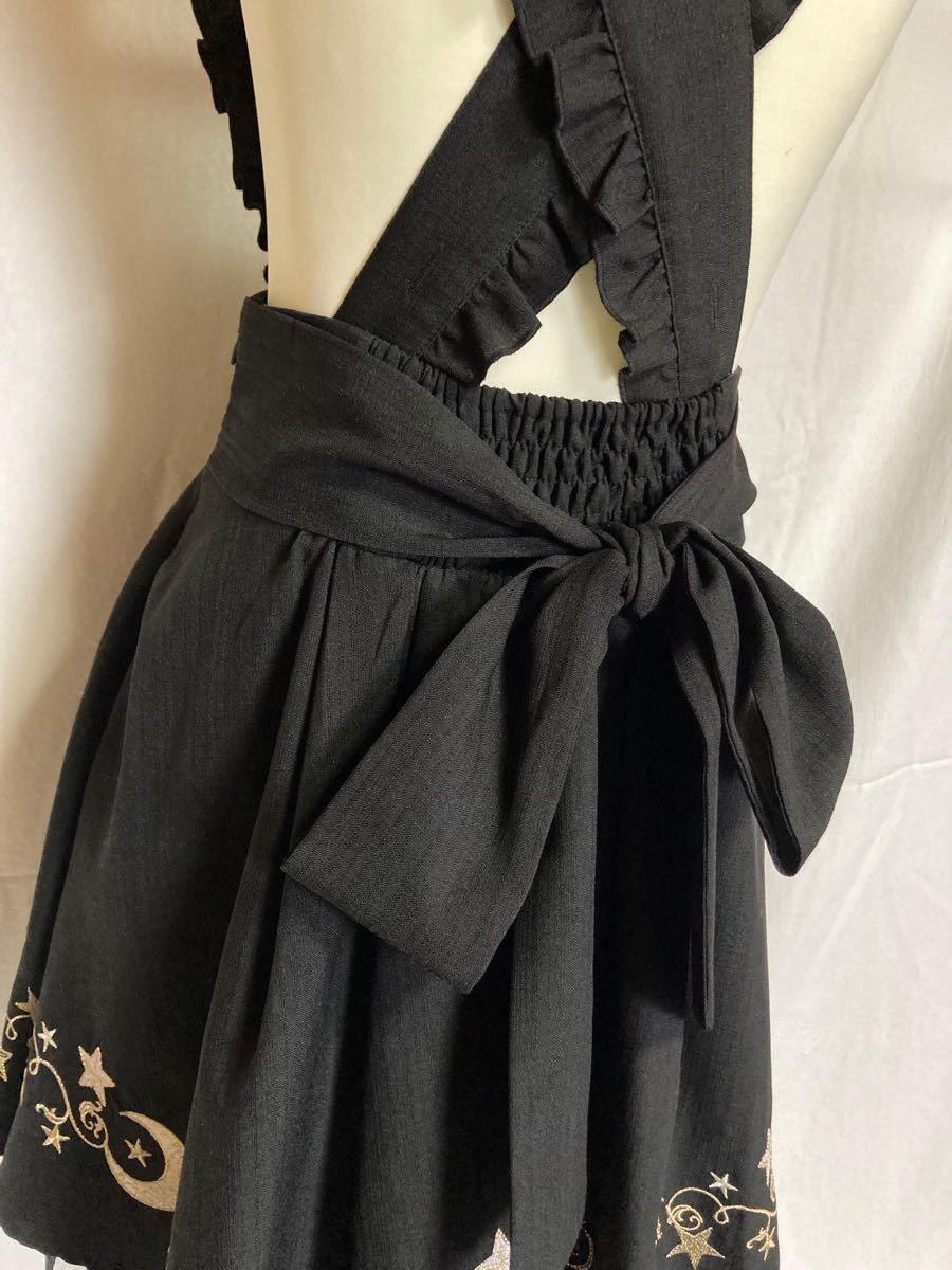 Amavel アマベル ブラック 黒 スカート JSK 刺繍 月 星 かわいい Amavel アマベル ブラック 黒 スカート JSK 刺繍 月 星 かわいい