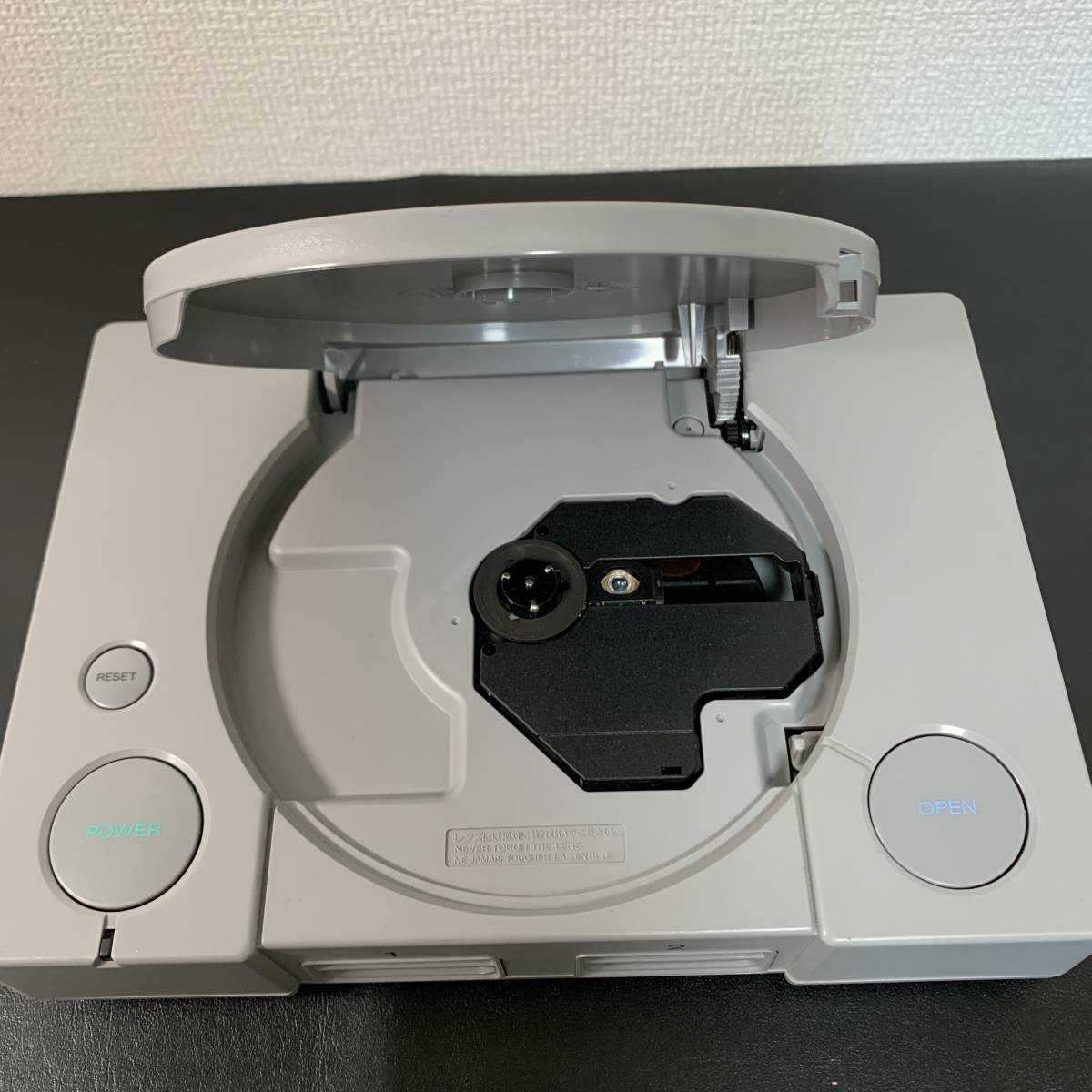 動作品 PS 本体一式 SCPH-7000 箱 デュアルショック 動作品 PS 本体一式 SCPH-7000 箱 デュアルショック