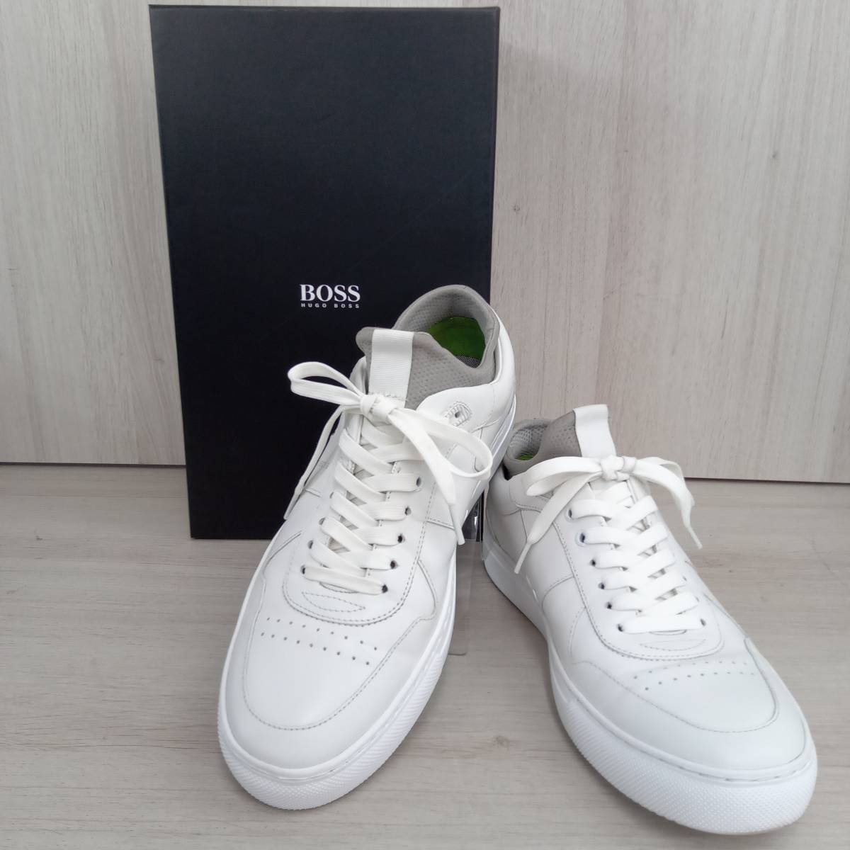 女性に人気! スニーカー ホワイト HUGOBOSS ヒューゴボス レザーシューズ 50397624 27.5cm 女性に人気! スニーカー ホワイト HUGOBOSS ヒューゴボス レザーシューズ 50397624 27.5cm