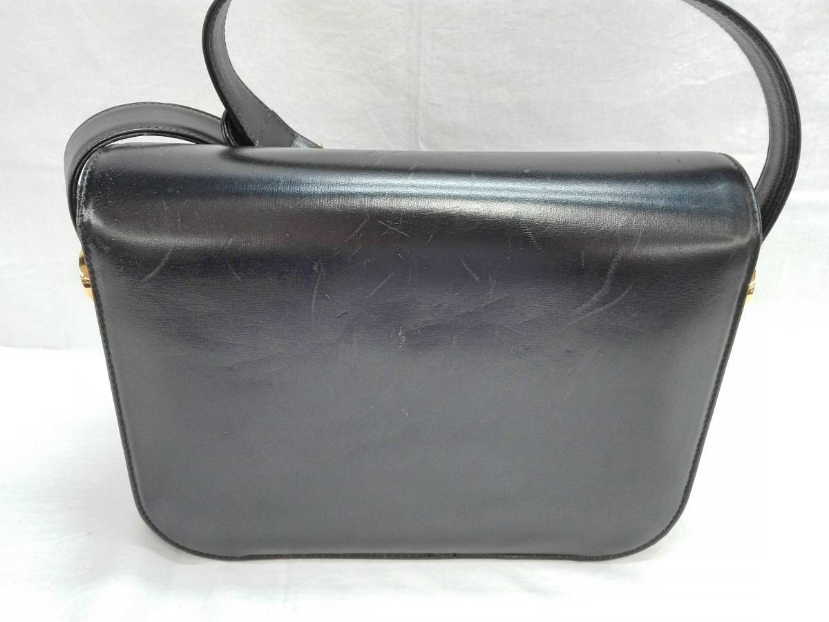 CELINE セリーヌ ショルダーバッグ レザー ブラック 黒 馬車 馬車金具