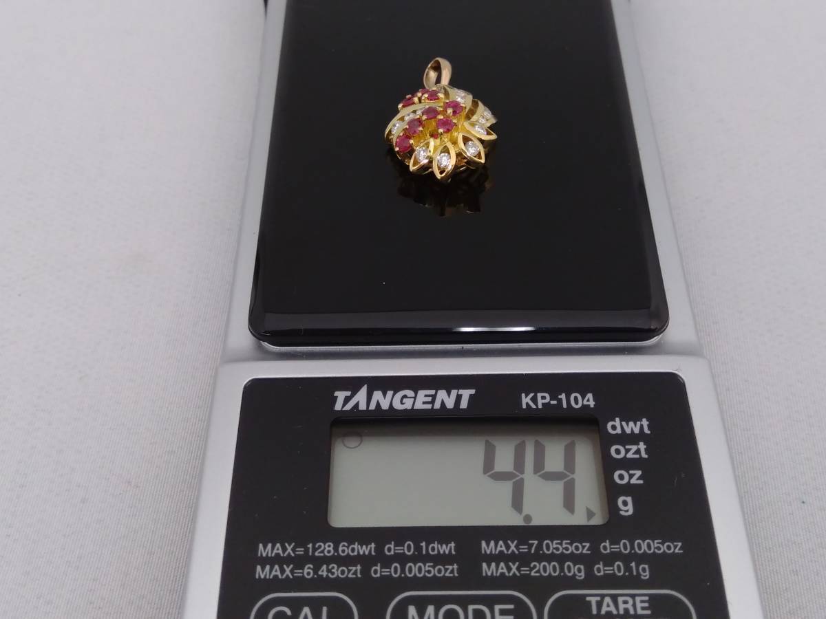 鑑別書付き K18 トップ 4.40g ルビー 0.56 ダイヤモンド 0.27ct 鑑別書付き K18 トップ 4.40g ルビー 0.56 ダイヤモンド 0.27ct