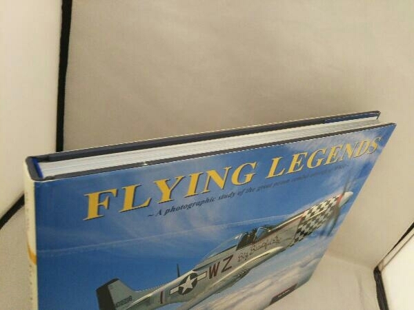 洋書 FLYING LEGENDS ～A photographic study of the great piston combat aircraft of WW～_画像4