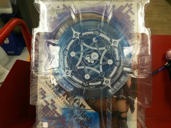 現状品 開封済みフィギュア アニプレックス シールダー/マシュ・キリエライト 1/7 ANIPLEX+限定