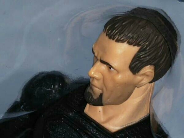  figure beautiful goods unused goods MOVIE MASTERS MAN OF STEEL SUPERMAN vs. GENERAL ZOD Superman figure unused goods . outer box damage equipped 