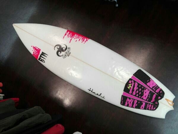 RAGE 5’6” サーフボード/ フィン無し/ 5プラグ/ 中古品 店舗受取可