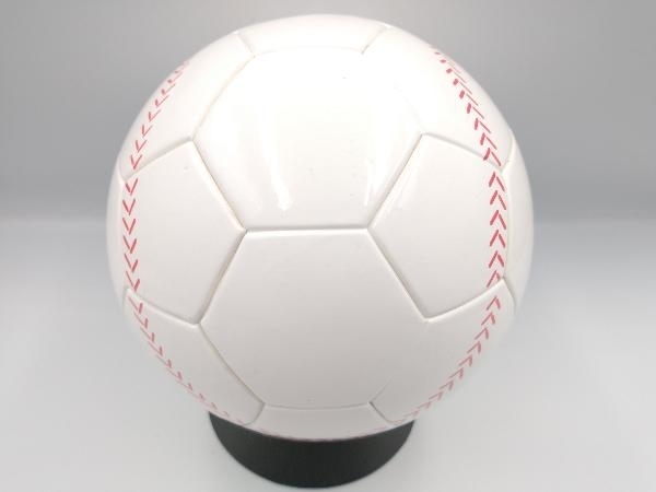 F.C.R.B. × MLB. ／SOPH.TOKYO 22周年記念 台座付き ミニサッカーボール_画像4