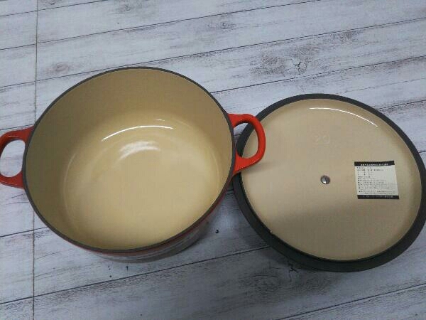 美品 LE CREUSET ル・クルーゼ 両手鍋 ココット 直径:20cm 容量:2.6L 赤 レッド 本体のみ 付属品は画像の物が全てです_画像6