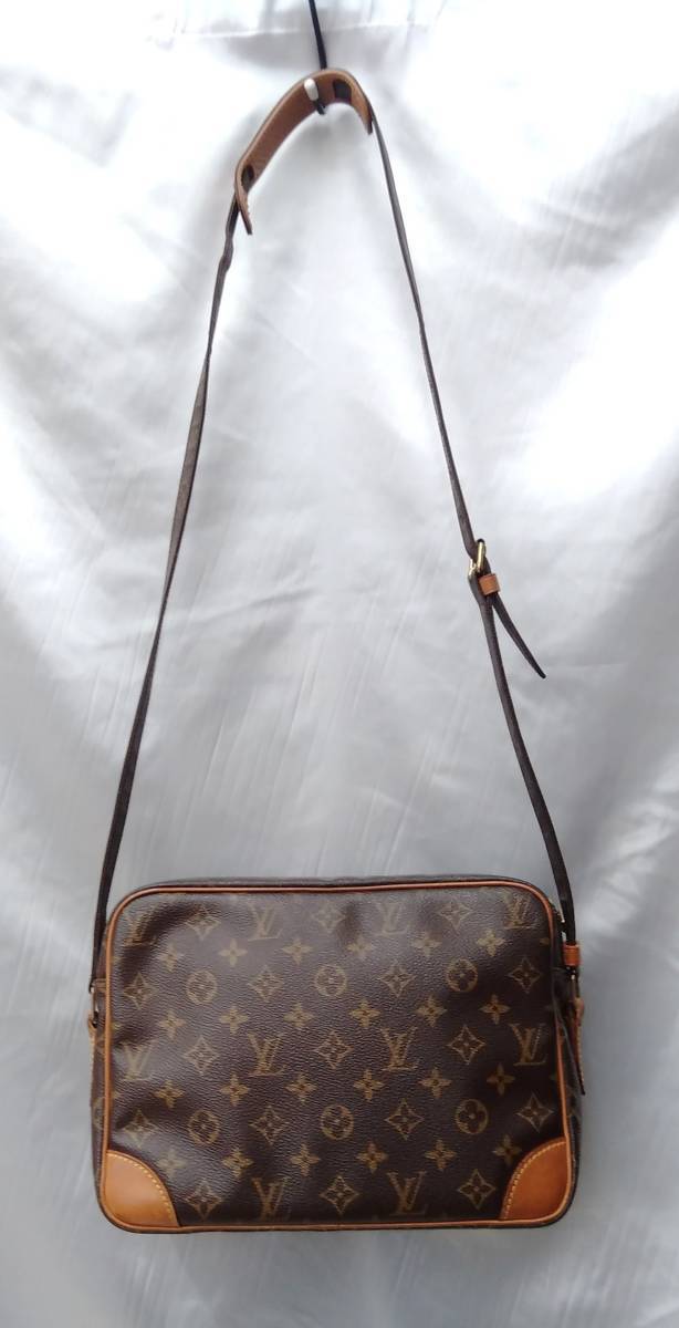 LOUIS VUITTON ルイヴィトン/モノグラム AR0032 ナイル バッグ