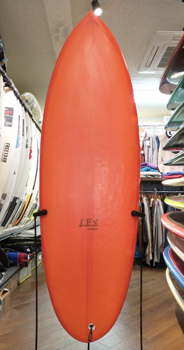 LES SURFBOARD 5'8' ローカルエナジーサーフボード ショートボード シングルフィン 茅ヶ崎駅北口店 店舗受取可