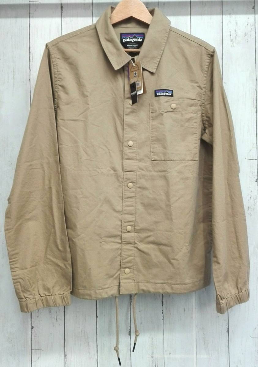 【新品タグ付き】 Patagonia ジャケット Lightweight All-Wear Hemp Coaches Jacket ベージュ XSサイズ 25335SP20 パタゴニアの画像1