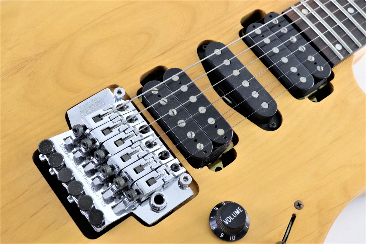 美品】 【動作良好】 YAMAHA TRS-PRO ヤマハ エレキギター ソフト