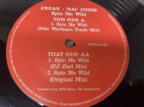 NO 7-2000 ◆ 12インチ ◆ The Freak & Mac Zimms ◆ Spin Me Wild_画像2