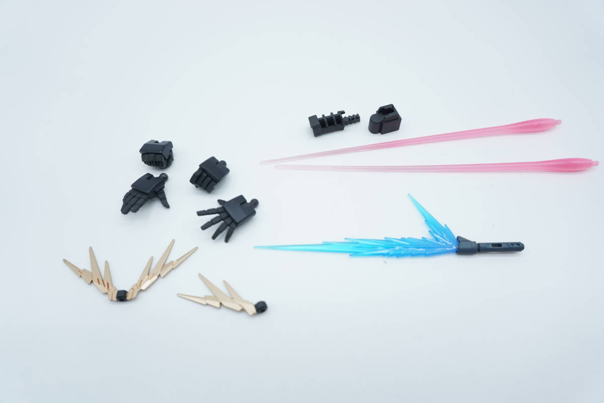 RG 1/144 ユニコーンガンダム2号機バンシィ・ノルン 小改修 全 RG 1/144 ユニコーンガンダム2号機バンシィ・ノルン 小改修 全