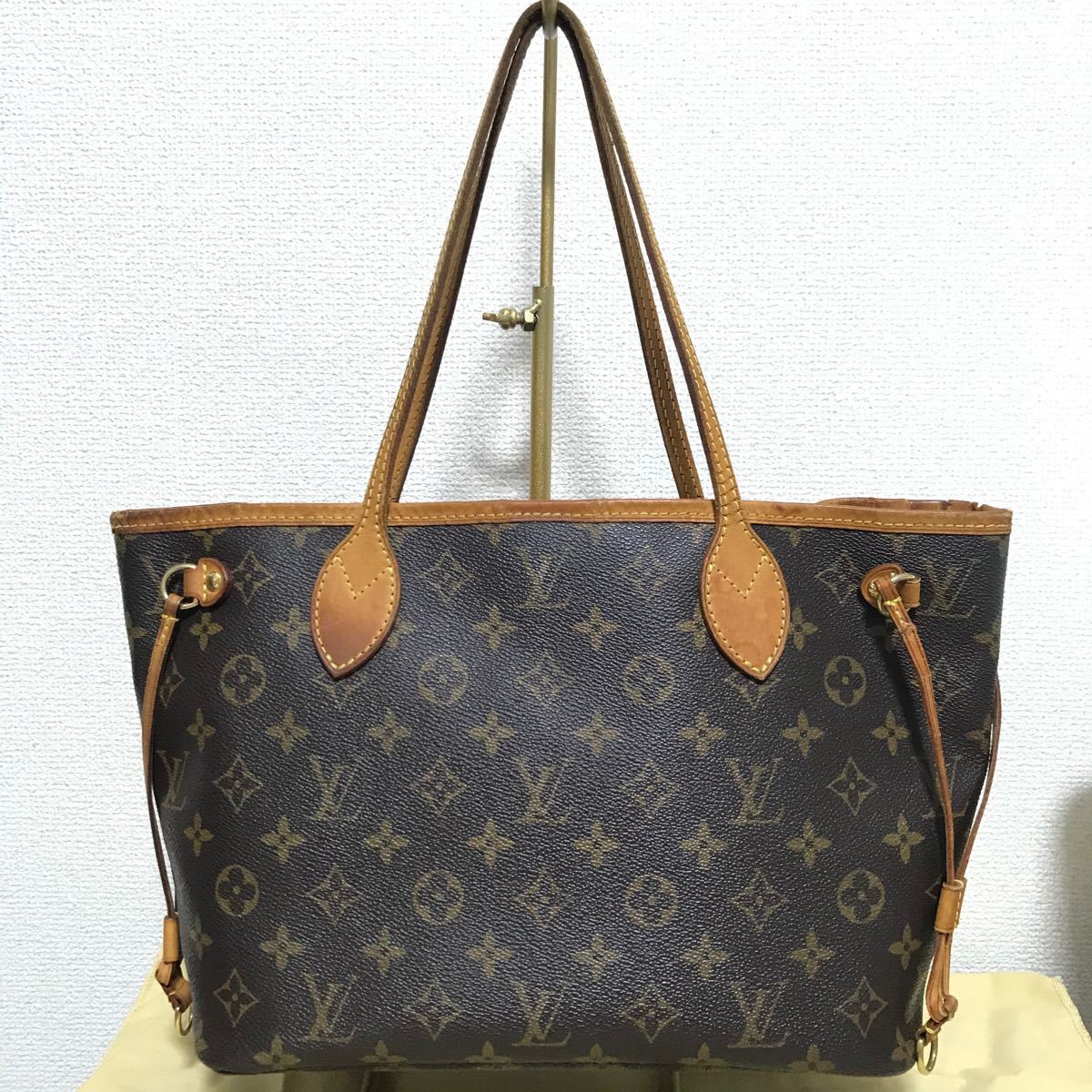 カテゴリ LOUIS VUITTON❤ネヴァーフルPMの通販 by n♡'s shop|ルイヴィトンならラクマ VUITTON - LOUIS バッグ カテゴリ LOUIS VUITTON❤ネヴァーフルPMの通販 by n♡'s shop|ルイヴィトンならラクマ VUITTON - LOUIS バッグ