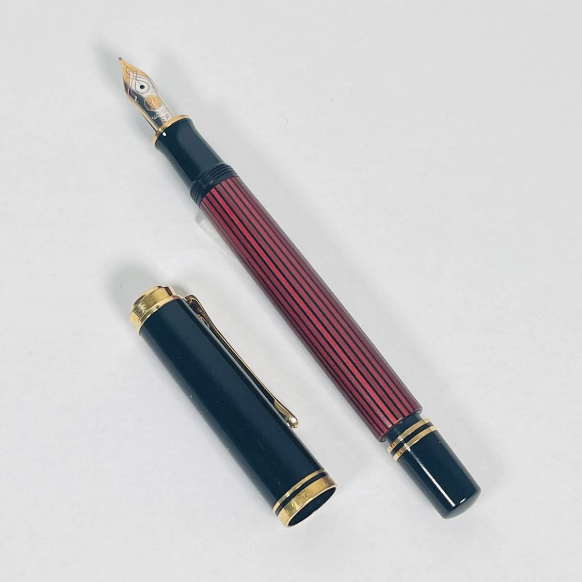 Pelikan ペリカン万年筆 souveran germany レッド 14C-585 EF