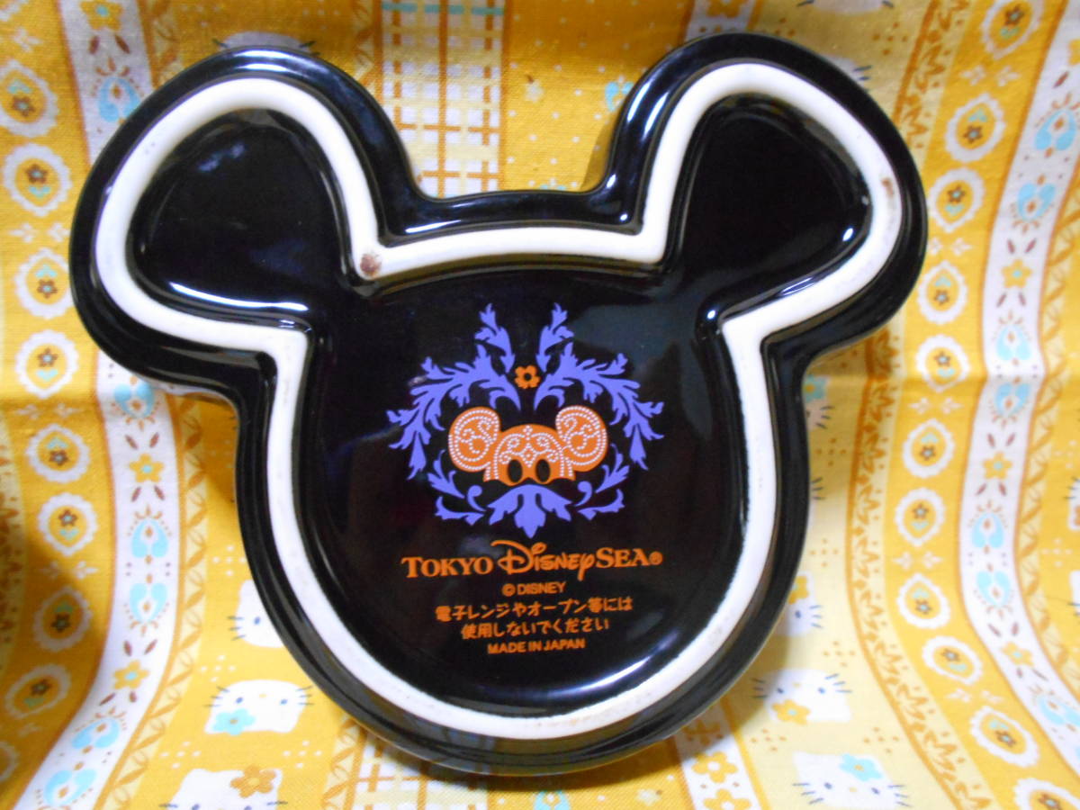 ♪ディズニー美品東京ディズニーシーハロウィン2009陶器製カップ＆ミッキーマウス型プレートセットミニーマウス_画像8