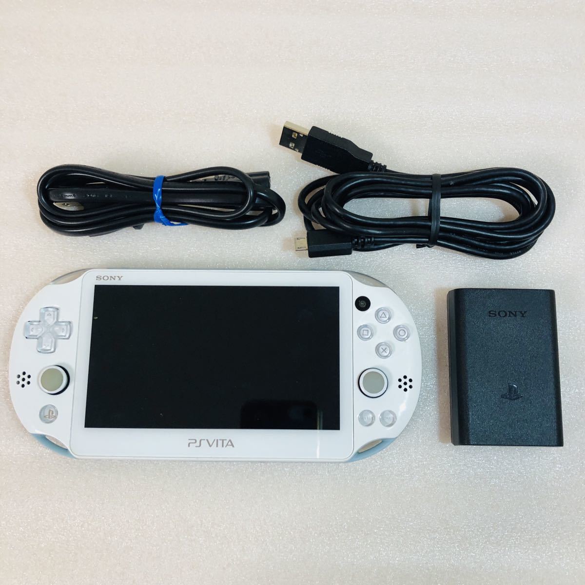 動作品 1円〜 PS Vita 2000 ライトブルー/ホワイト PlayStation Vita