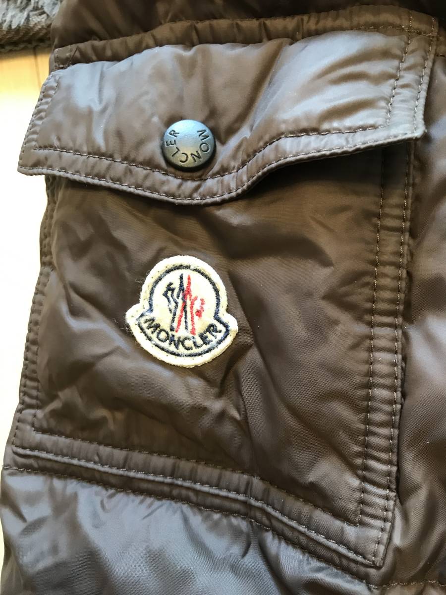 【美品】 MONCLER モンクレール ダウンジャケット サイズ3 ブラウン_画像5